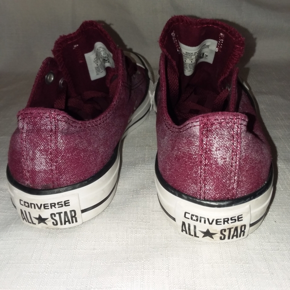 Converse Chuck Taylor All Star Shoes Ox Low Top Maroon Silver Women's Size 6 EUC - Picture 8 of 13